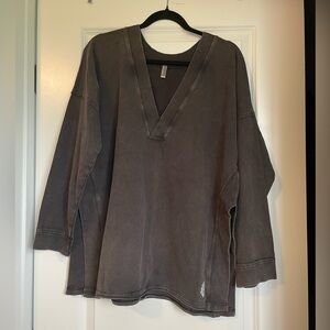 Free People V neck Sweatshirt